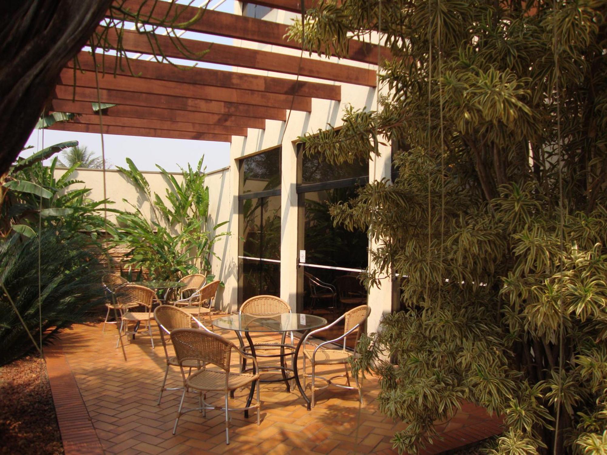 Vancouver Hotel- 500 Metros Rodovia Anhanguera Ribeirao Preto Exterior photo